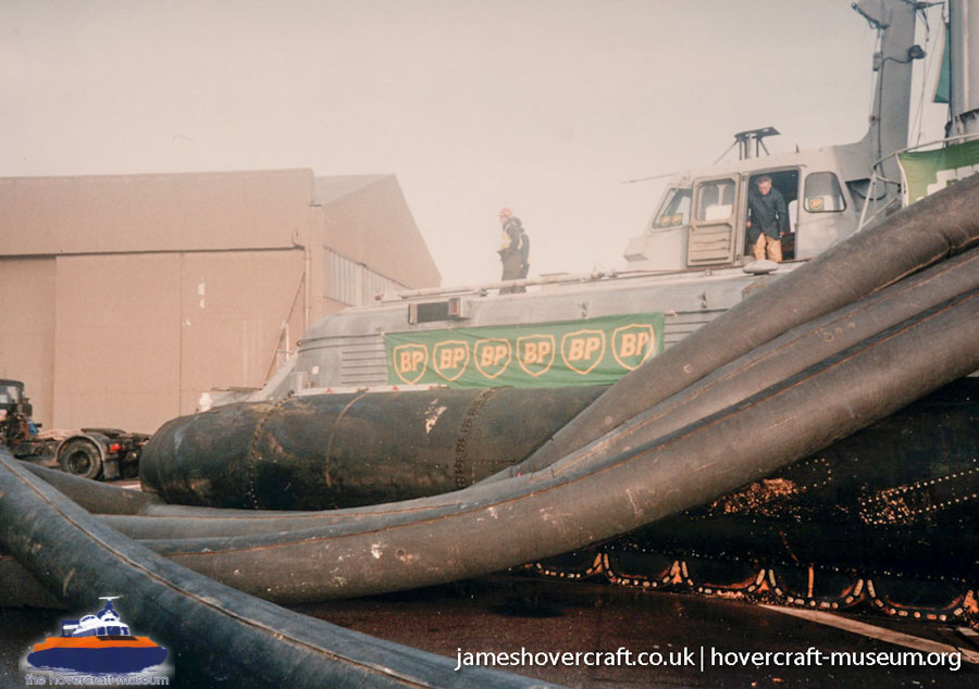 BH7 being moved to The Hovercraft Museum -  (credit: The <a href='http://www.hovercraft-museum.org/' target='_blank'>Hovercraft Museum Trust</a>).